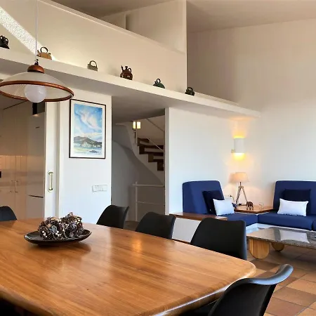 Matilla - Con Parquin Apartment